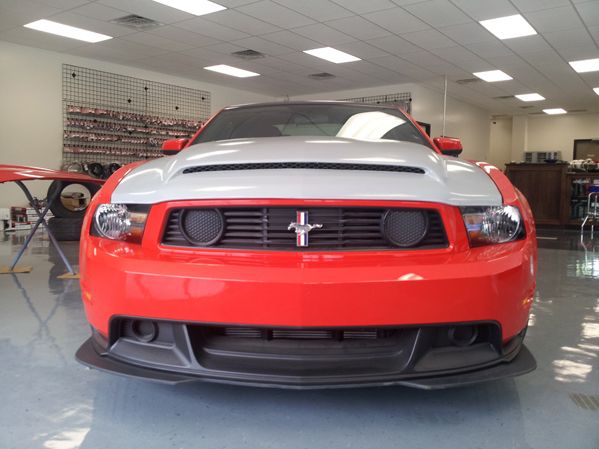 2010-2012 Ford Mustang GT & V6 Manta Ray Ram Air Hood