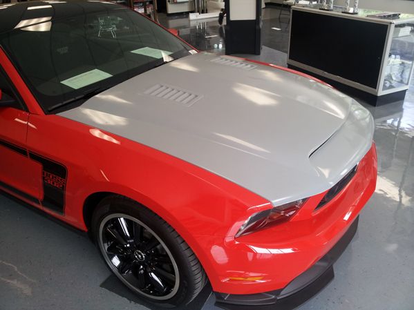 2010-2012 Ford Mustang GT & V6 Manta Ray Ram Air Hood