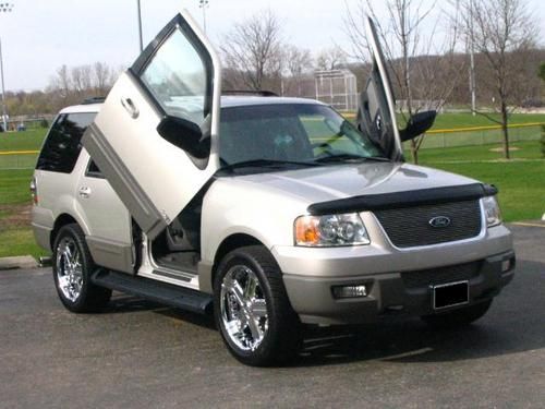 2003-2005 Ford Expedition Bolt-On Vertical Door Conversion Kit - VDI-VDCFE0305