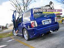 1998-2002 Lincoln Navigator BoltOn Vertical Door Conversion