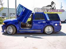 1998-2002 Lincoln Navigator BoltOn Vertical Door Conversion