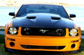 2005-2009 Ford Mustang Mach-1 Functional Heat Extractor Carbon Fiber Hood - TC10
