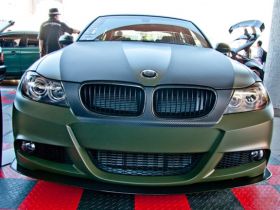 2007-2010 BMW E90 M Sport APR Carbon Fiber Front Splitter With Rods