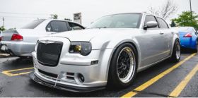 2005-2010 Chrysler 300c SRT-8 APR Carbon Fiber Front Splitter + Rods