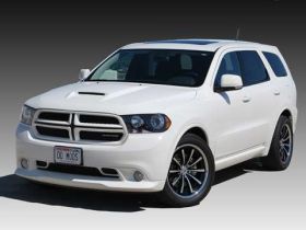 2011-2014 Dodge Durango RKS Fiberglass Ram Air Hood - 44011000