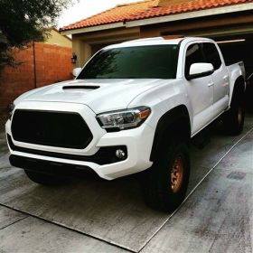 2016-2019 Toyota Tacoma RKS Fiberglass Ram Air Hood - 53012000