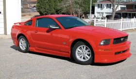 2005-2009 Ford Mustang V6 Razzi Ground Effects Body Kit - RZI-256-100-H
