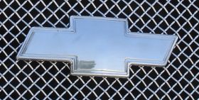 Silverado Grille Emblem 03-06 Chevrolet Silverado Billet Bow Tie Front W/Border Aluminum Polished T-REX Grilles - 19100