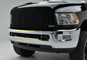 Ram 2500/3500 Bumper Grille Insert 13-18 Dodge Ram 2500/3500 Aluminum Powdercoat Black 1 Piece Billet Series T-REX Grilles - 25452B
