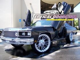 1971-1976 Chevy Caprice Bolt-On Vertical Lambo Door Conversion Kit - VDI-VDCCHEVYCP7176