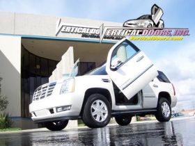 2007-2014 Cadillac Escalade Bolt-On Vertical Door Conversion Kit - VDI-VDCCADESC07