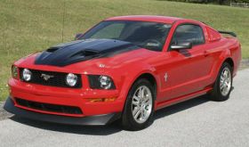 2005-2009 Ford Mustang Mach 1 Fiberglass Ram Air Hood - TF10024-A29